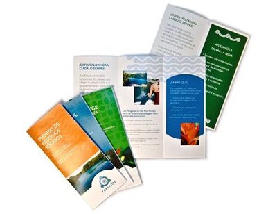 30款漂亮的酒店折頁(yè)畫(huà)冊(cè)設(shè)計(jì)